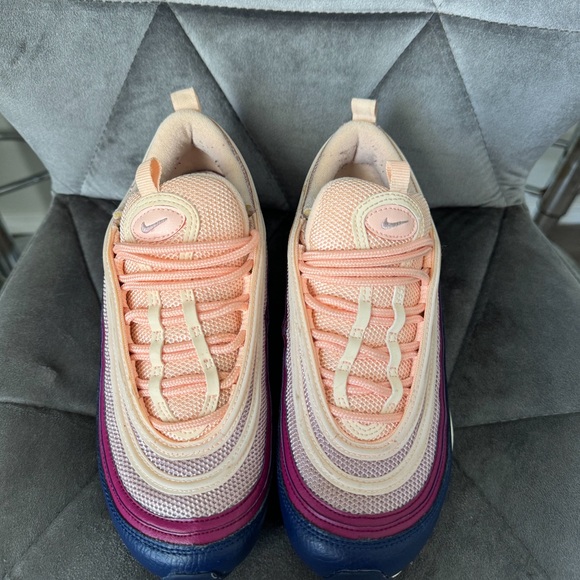 Nike air max women’s 7.5 - Picture 2 of 4